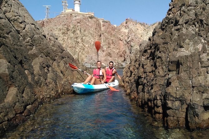Cabo de Gata: Tour en kayak y snorkel full face + fotos incluidas - The Cabo de Gata Lighthouse gives the route a clear focus