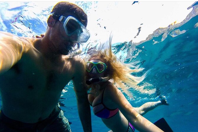 Cabo San Lucas Arch Boat Tour and Snorkeling at Pelican Rock - Starting at the Swordfish landmark in Cabo’s marina