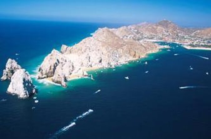 Cabo San Lucas Paddleboard and Snorkel at the Arch - A closer look at El Arco from a paddleboard