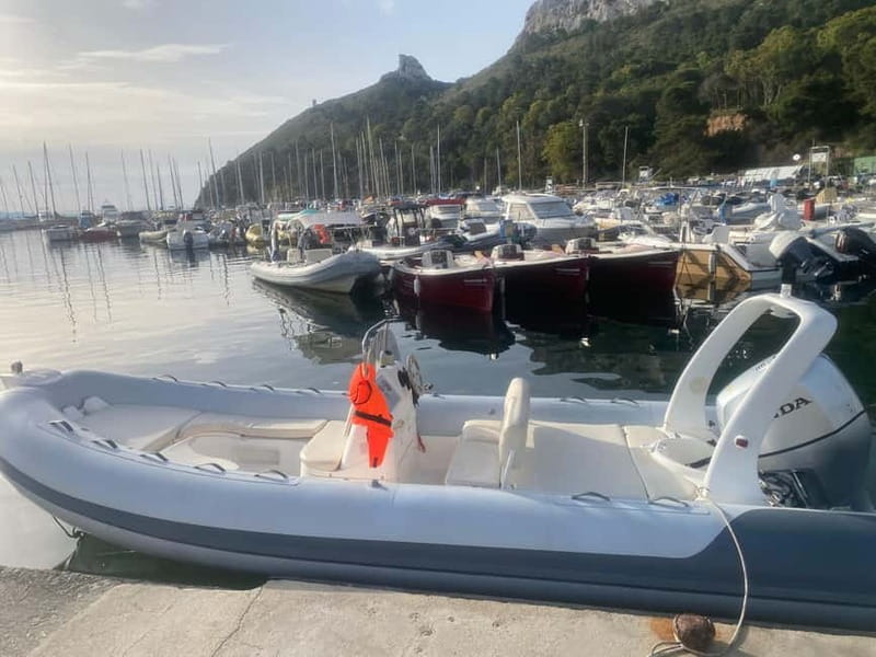 Cagliari: tour con 5 soste snorkeling e aperitivo - Five strong reasons to consider this boat ride