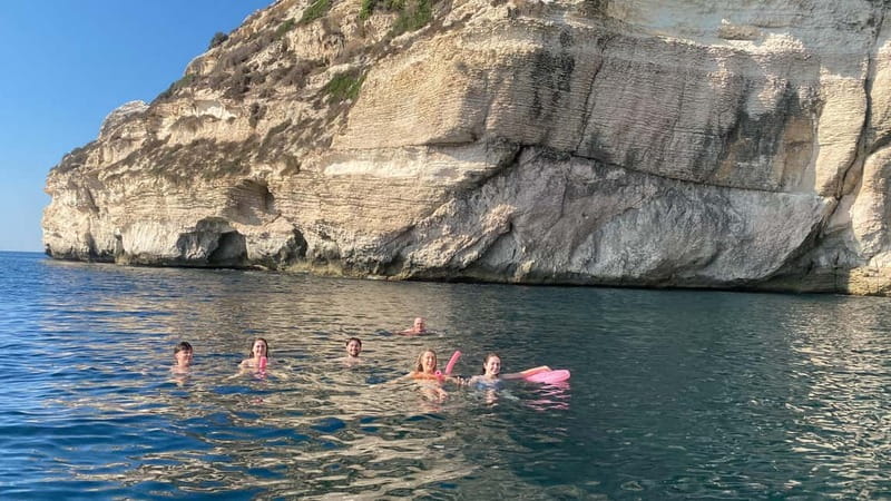 Cagliari: tour con 5 soste snorkeling e aperitivo - The aperitif is a real part of the experience