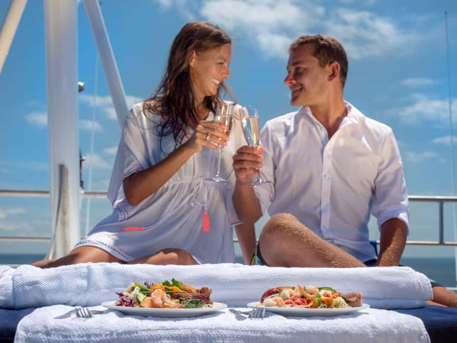 Cairns: Snorkelling and Diving Reef Day Trip - Two reef sites and four hours in the water