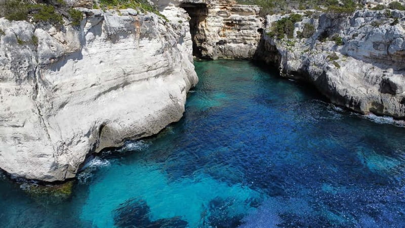 Cala Galdana: Snorkel Cruise to Macarella & Trebalúger - Gear, food, and comfort on the boat