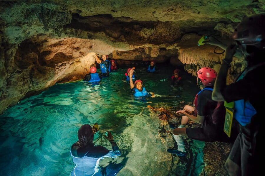 Cala Varques: Guided Sea Caves Kayak & Snorkeling Expedition - What to pack for a smoother outing