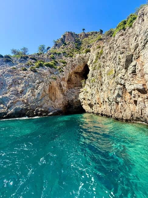 Can Picafort: 2-Hour Boat Tour with Snorkeling & Sea Caves - Who should book this Can Picafort boat trip?