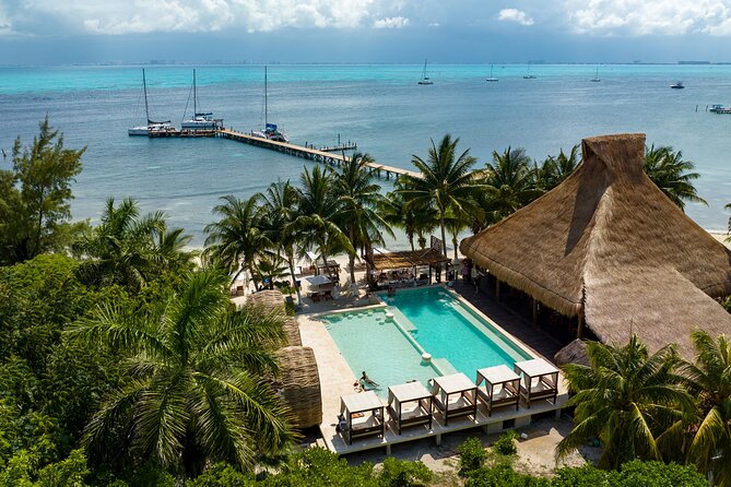 Cancún Catamaran to Isla Mujeres + Snorkel, Open Bar & Lunch - Setting out from Playa Tortugas
