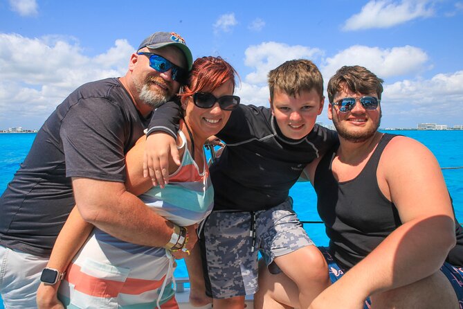 Cancún Catamaran to Isla Mujeres + Snorkel, Open Bar & Lunch - Open bar, drinks, and the overall pace