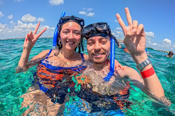 Cancún Catamaran to Isla Mujeres + Snorkel, Open Bar & Lunch - Who will enjoy this Isla Mujeres day
