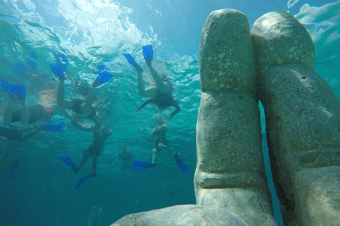 Cancun Snorkeling Tour: Swim with Turtles, Reef, Underwater Museum and Shipwreck - Small boats, good help, and the effort involved