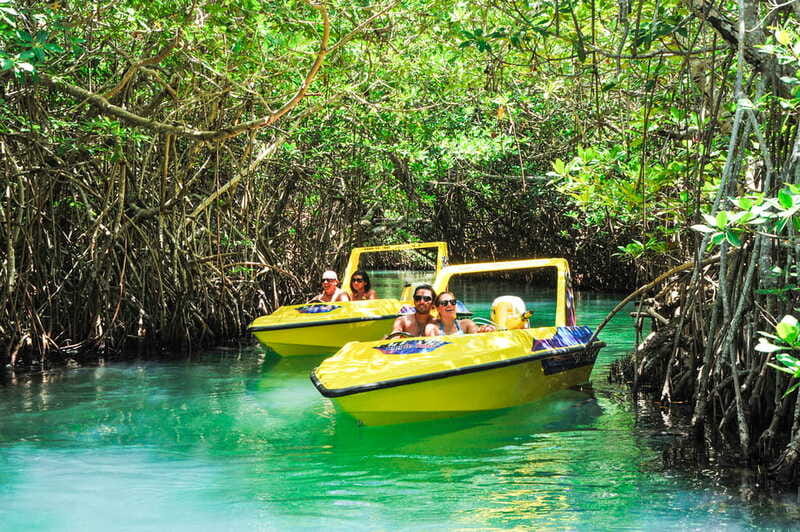 Cancun: Speedboat Mangrove Jungle & Snorkel Tour - Beginner support in the water