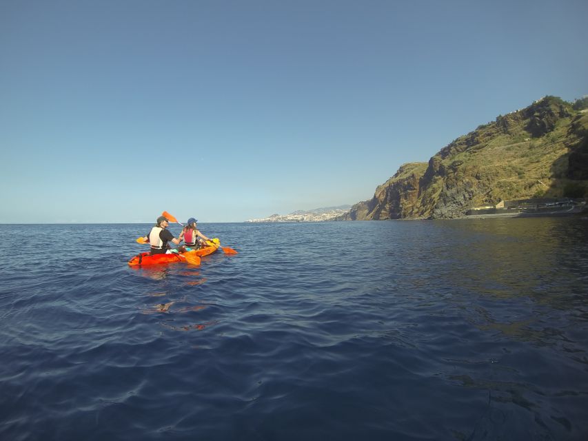Caniço, Madeira: Marine Reserve Kayak & Snorkelling Tour - Guides, photographs, and the small-group advantage