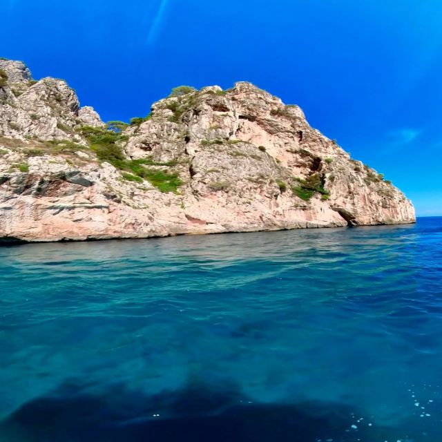 Capri: Private Island Boat Tour with Snorkeling and Swimming - Two Hours or Three?