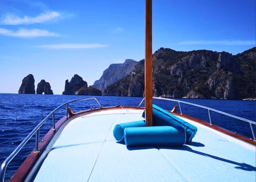 Capri: Private Island Boat Tour with Snorkeling and Swimming - Faraglioni Rocks and the Natural Arch