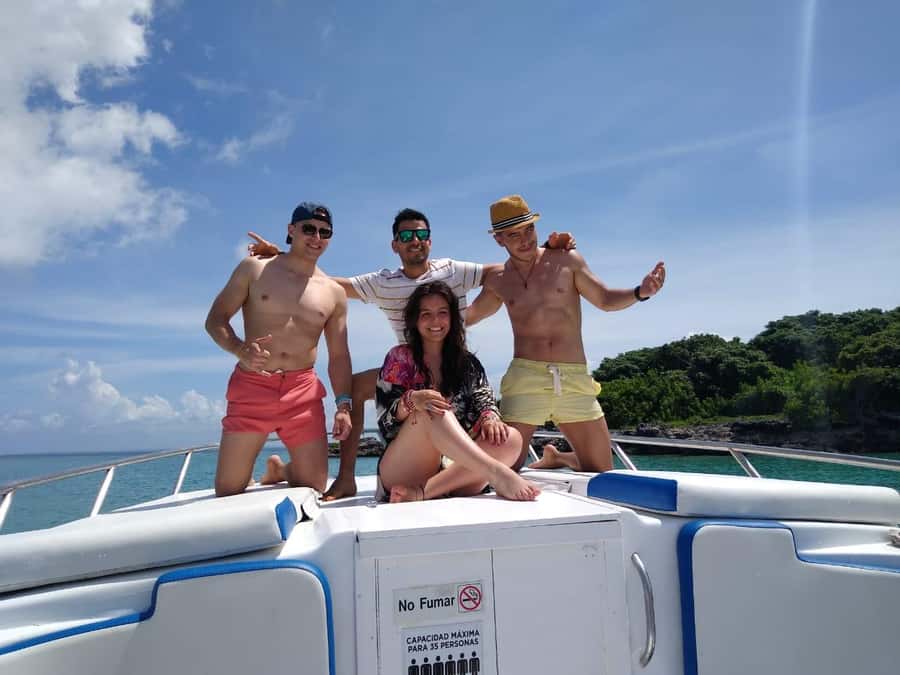 Cartagena: 5-Island Trip by Boat with Lunch and Snorkeling - A long day on the water from Cartagena