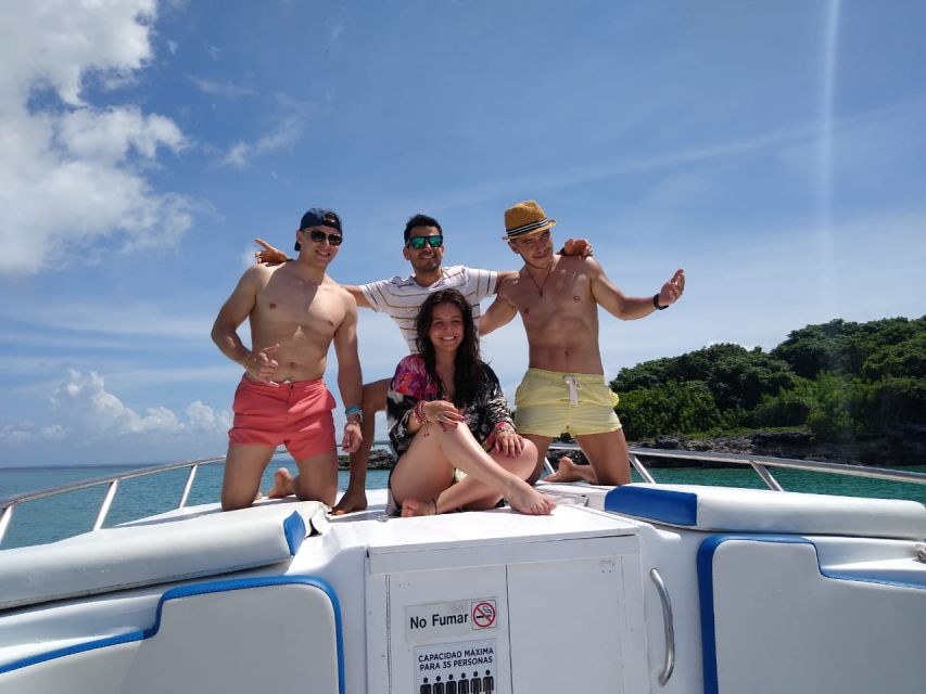 Cartagena: 5-Island Trip by Boat with Lunch and Snorkeling - Cholon, where the party moves into the water