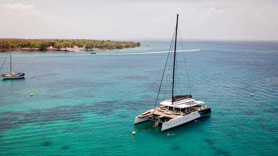 Cartagena: Rosario Islands Catamaran with Lunch and Snorkel - What the return trip feels like