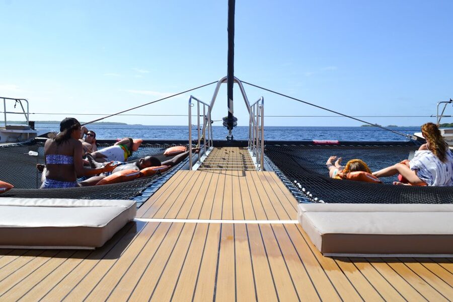 Cartagena: Rosario Islands Catamaran with Lunch and Snorkel - Practical tips for a smoother day