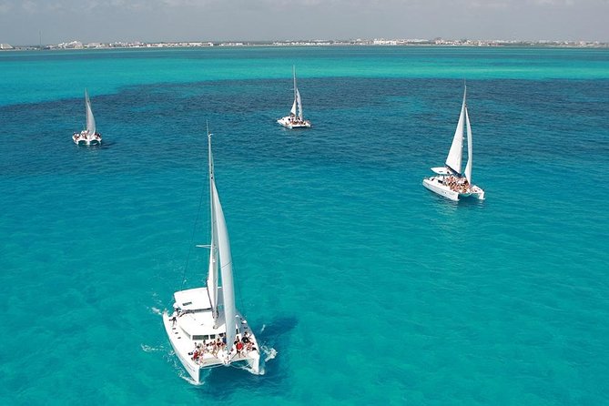 Catamaran adventure to Isla Mujeres with Snorkel,Buffet,Open Bar and Beach Club - The beach club and regional buffet