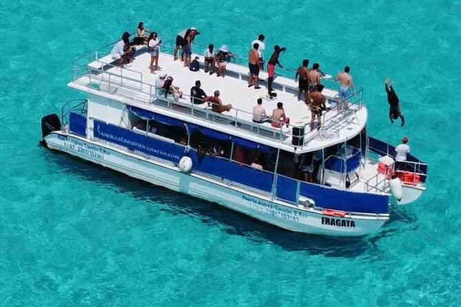 Catamaran in Cozumel with snorkeling at El Cielo and open Bar - How much value do you get for $38.50?