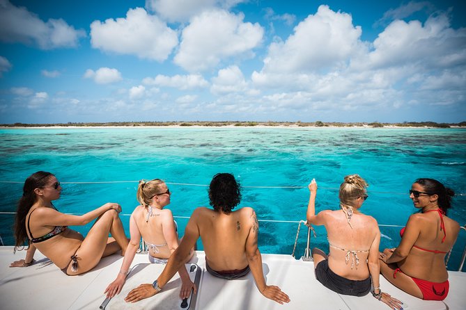 Catamaran Snorkel & BBQ Sail (cruise friendly) - The BBQ lunch is a real part of the value
