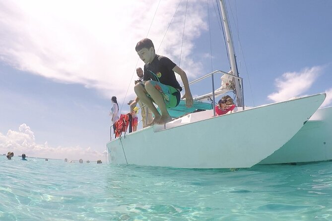 Catamaran Snorkeling with Openbar & Lunch Cancun to Isla Mujeres - Key things to know before booking