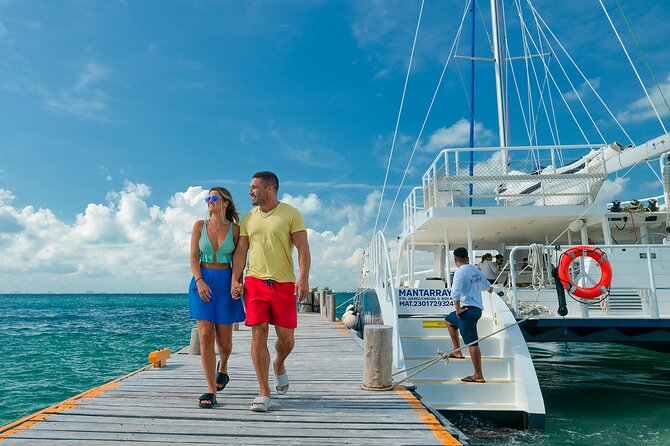 CATAMARAN to Isla Mujeres, Snorkel & Beach Club by Xcaret - How to make the most of the day