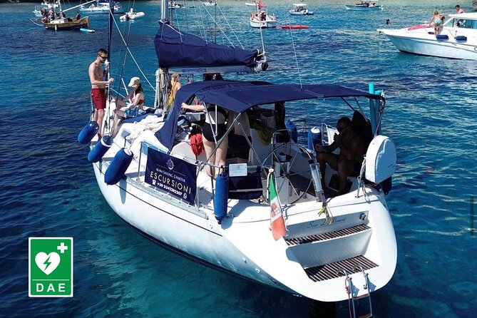 Catamaran tour stops bathing and snorkeling toast with prosecco - Sella del Diavolo: the main hour in the water
