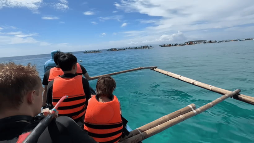 Cebu: Oslob Whale Shark and Moalboal Snorkeling Tour - Two famous Cebu sea encounters in one day