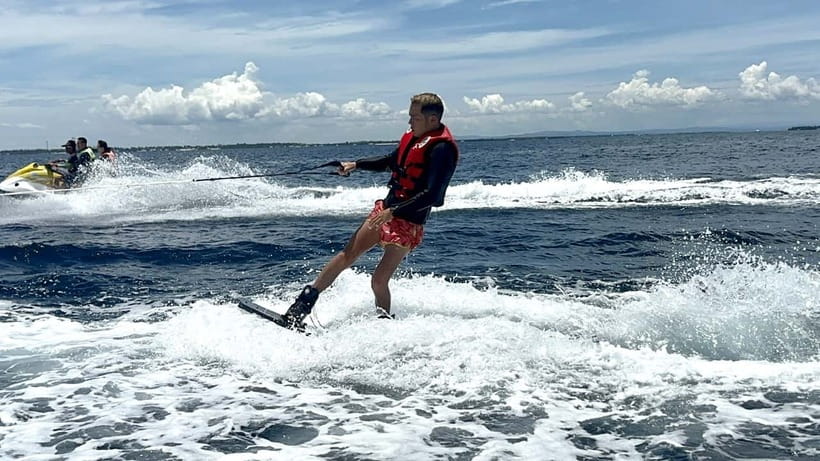 Cebu: Snorkeling + 3 Water Activity Tour - The practical comfort of Kontiki Marina