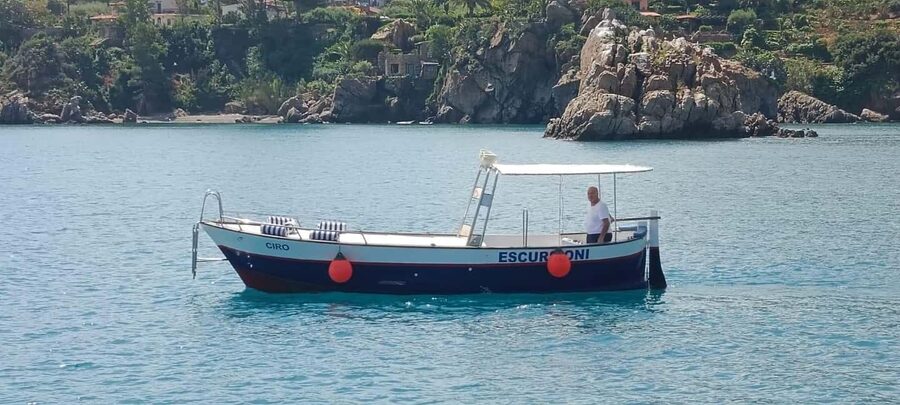 Cefalù: boat ride with swimming and aperitif and snorkeling - Key points to know before you book