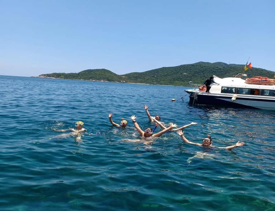 Cham Island: 1-Day Speedboat Trip with Snorkeling and Lunch - Who will enjoy this Cham Island trip?
