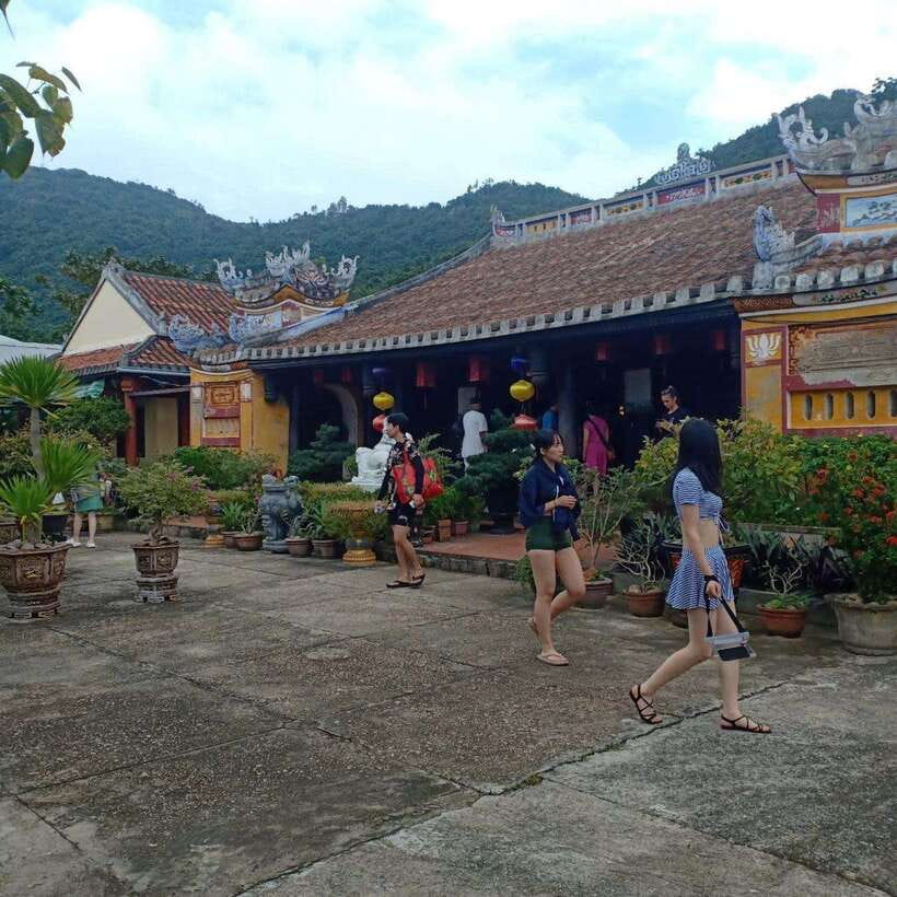 Cham Island: Snorkeling Tour by Speed Boat From HoiAn/DaNang - Bai Chong Beach: hammocks, sun, and another swim