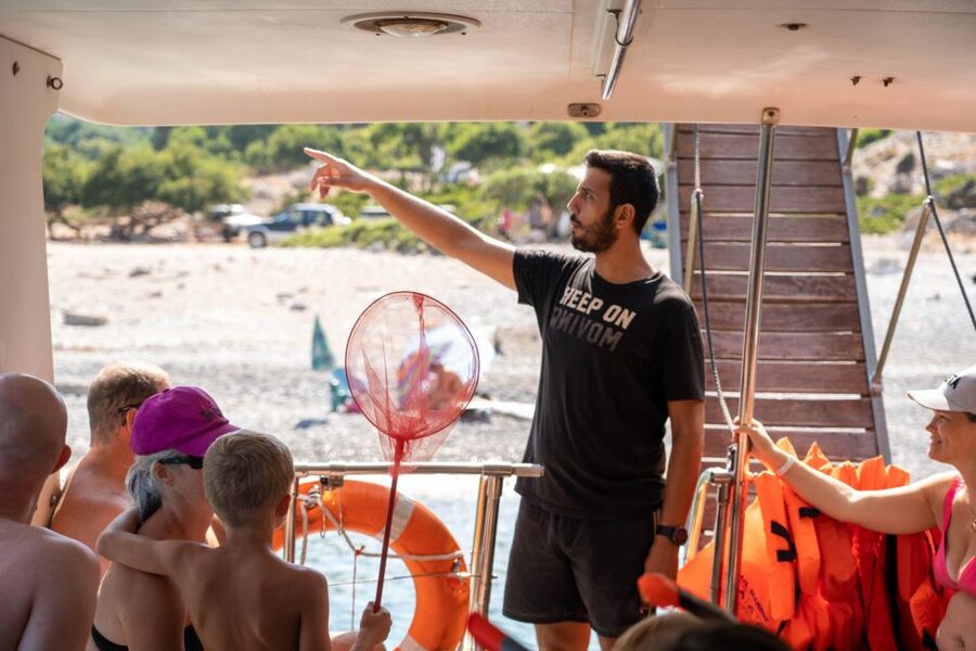 Chania: Menies Beach & Chironisia Bay Cruise with Snorkeling - What the boat provides, and what it does not