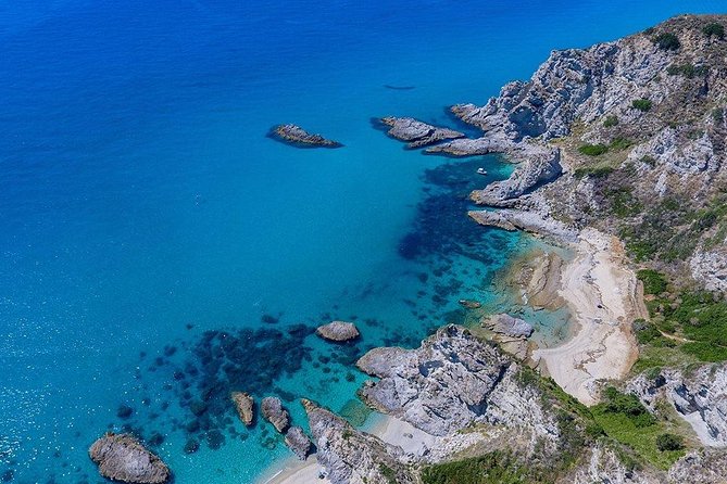 Coast of the Gods snorkeling tour: the best you can find. - Riaci brings cliffs, sand, and small caves