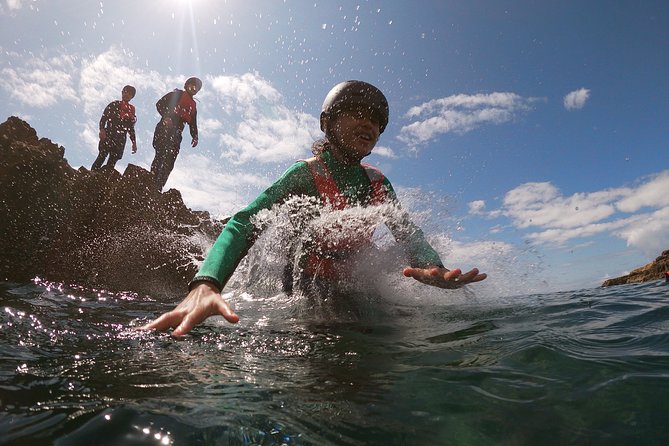 Coasteering adventure with snorkeling: kids version - What the family equipment adds