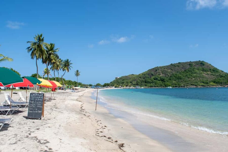 Cockleshell: Beach Excursion, Snorkeling, and Scenic Views - Guide service and communication