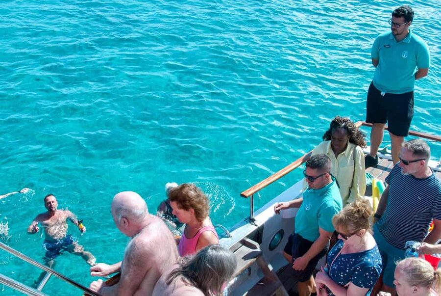 Corralejo: Snorkeling on Lobos Island & Return Ferry Ticket - Who should book this day trip?