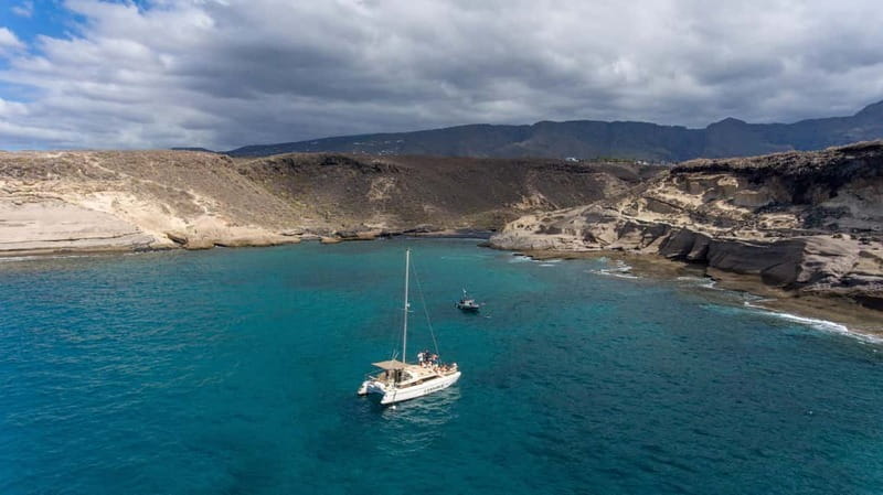 Costa Adeje: Catamaran Tour, Snorkelling, Snacks & Drinks - Who will enjoy this catamaran trip