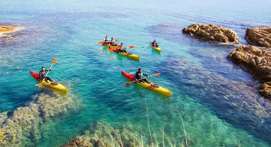 Costa Brava: Sea Caves Kayaking and Snorkeling Tour - Arriving at Escola de Vela i Kayak Sant Pol