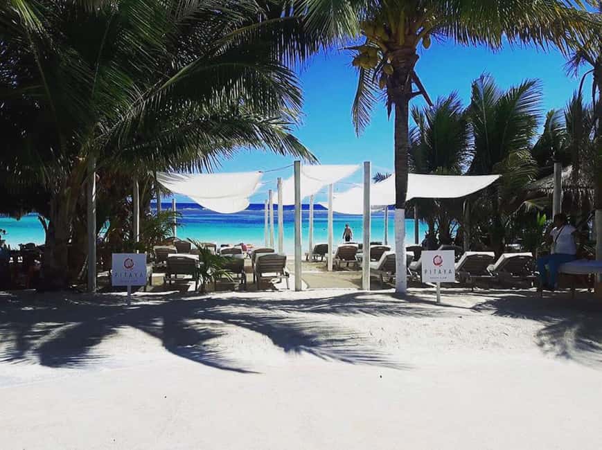 Costa Maya: Beach with Open Bar, Massage, Lunch & Snorkeling - Open bar with local beer and purified ice