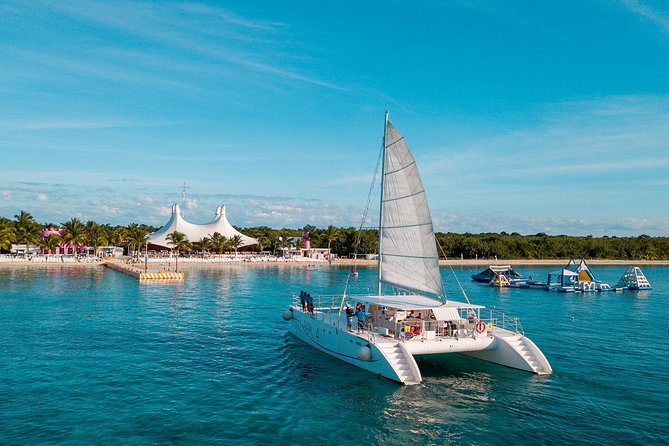 Cozumel Catamaran Snorkeling Tour & Lunch (Hotel Pick Up) - Is $163 a fair price?