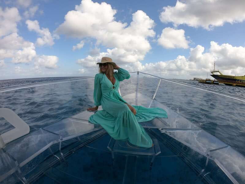 Cozumel: Clear Boat Ride and Snorkeling Trip - Guides, language, and the small-group advantage