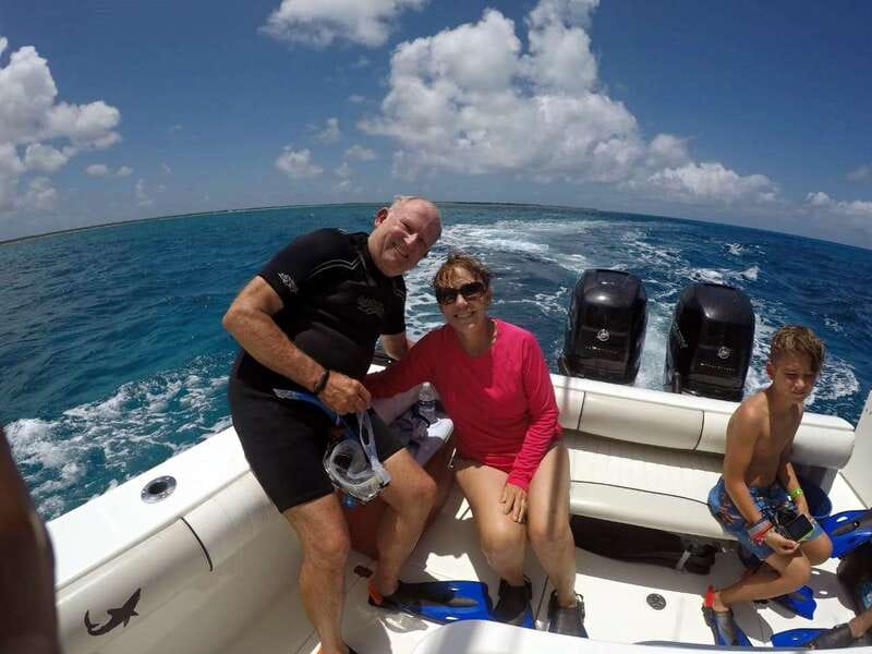 Cozumel: Private Charter Boat and Snorkel Day Trip - Ceviche, guacamole, and a boat lunch