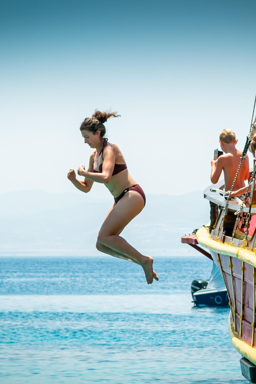 Crete: Coastline Snorkeling Cruise from Hersonissos Port - Saint George Beach and the 45-minute pause