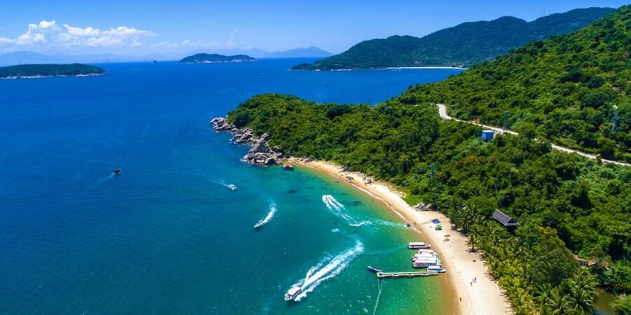 Da Nang/Hoi An: Cham Island Speedboat Tour with Snorkeling - What the $37 price really buys