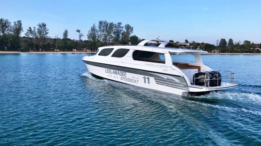 Da Nang/Hoi An: Cham Island Speedboat Tour with Snorkeling - The road to Cua Dai dock takes patience