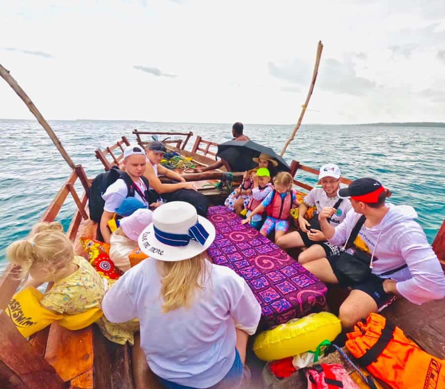 DAR ES SALAAM:BONGOYO ISLAND SNORKELING TOUR & BEACH ESCAPE - Lunch on Bongoyo: local food at extra cost