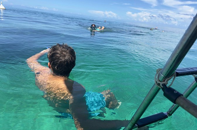 Day Lagoon 100% Sailing stops Snorkelling Paddle - Learning to sail aboard Ti-Bo
