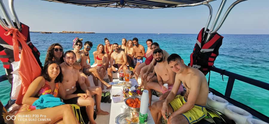 Daymaniyat Island: Snorkelling Tour with Tasty Lunch - The second site and a different view underwater
