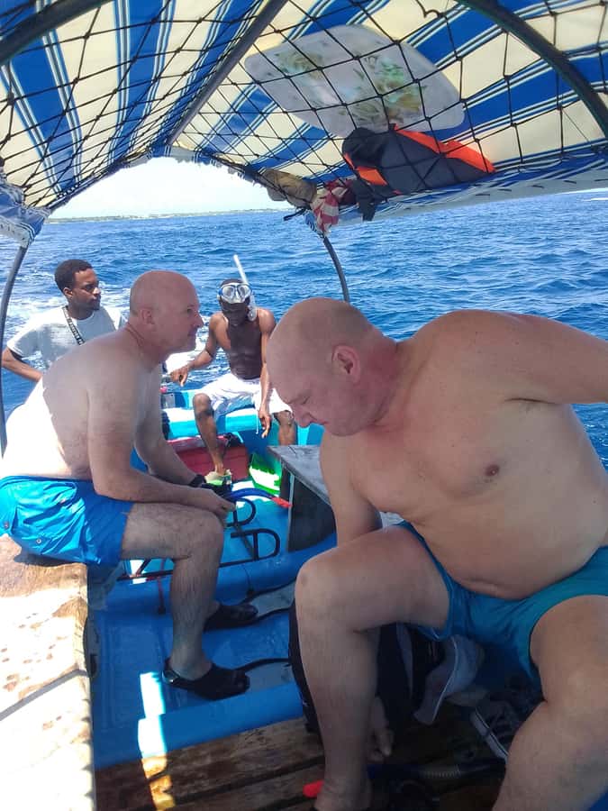 Dolphins & Snorkeling Zanzibar: Mnemba Island Tour - What the $55 price really buys